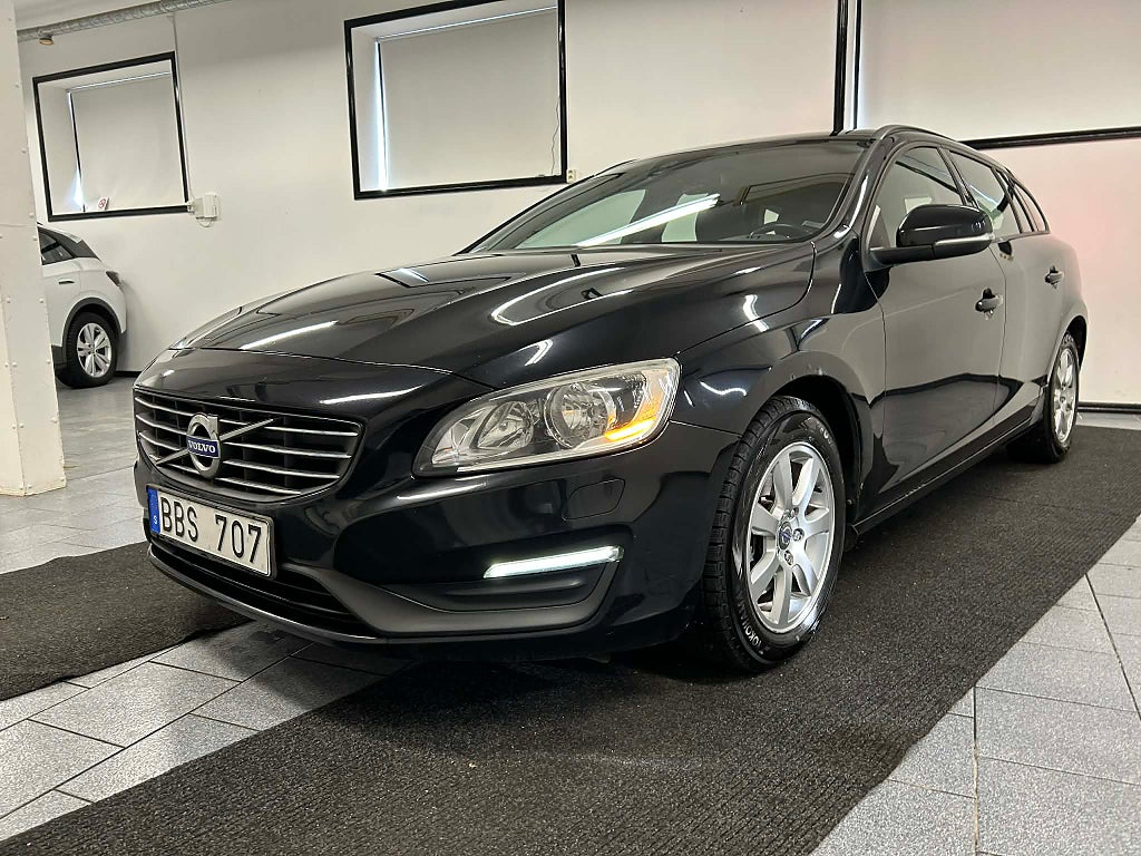 Volvo V60 D2 Powershift Kinetic Drag Nyservad