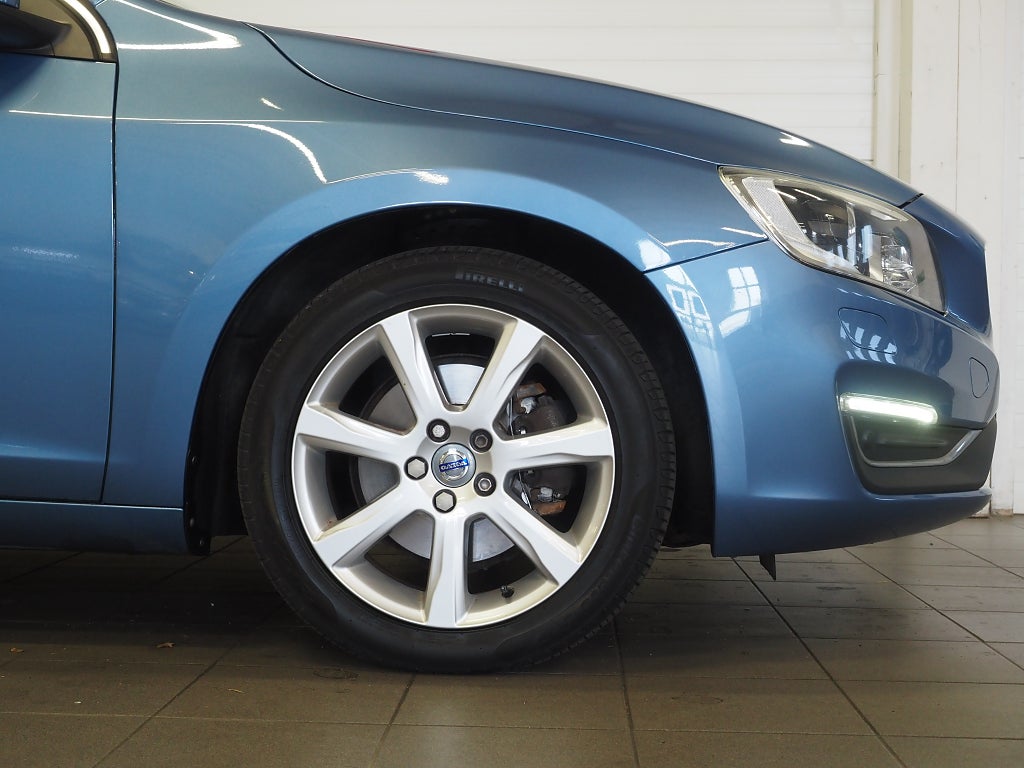 Volvo V60 D4 Geartronic Summum Business Edt Pro Taklucka Drag GPS 2016