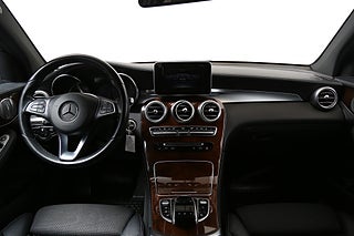 SUV Mercedes-Benz GLC 19 av 25