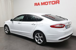 Halvkombi Ford Mondeo 5 av 17