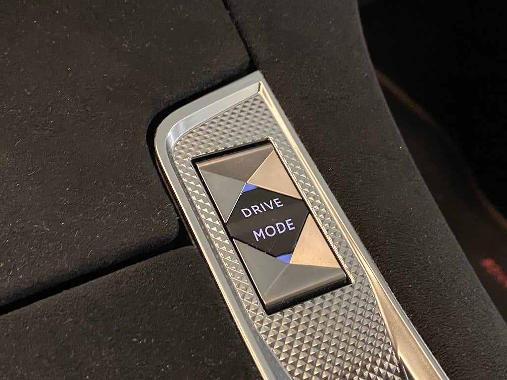 DS 7 E-Tense 360 Performance 4x4 EAT, 8-trinn, 360hk, 2022