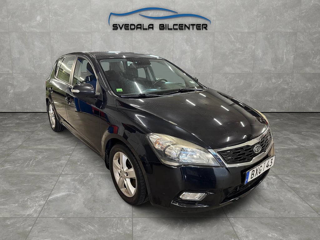 Kia Ceed cee'd 1.6 CRDi ECO Ny besiktad