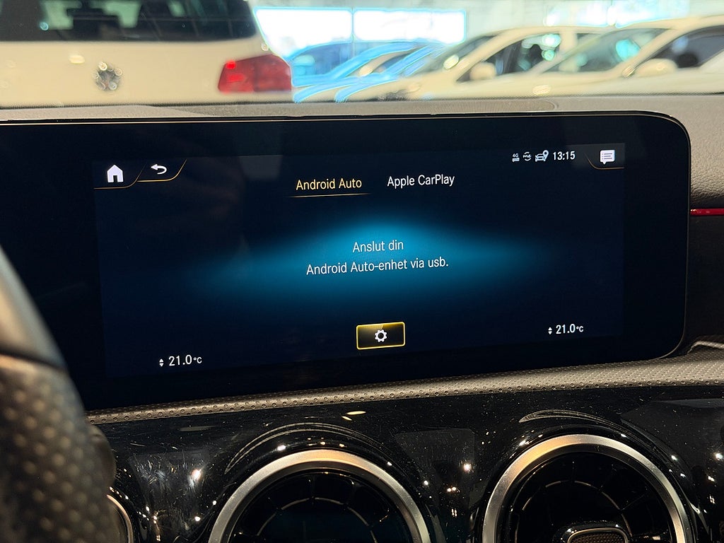 Mercedes-Benz A 180 136hk 7G-DCT AMG Line |M-Värm|Navi|B-Kam|Widescreen