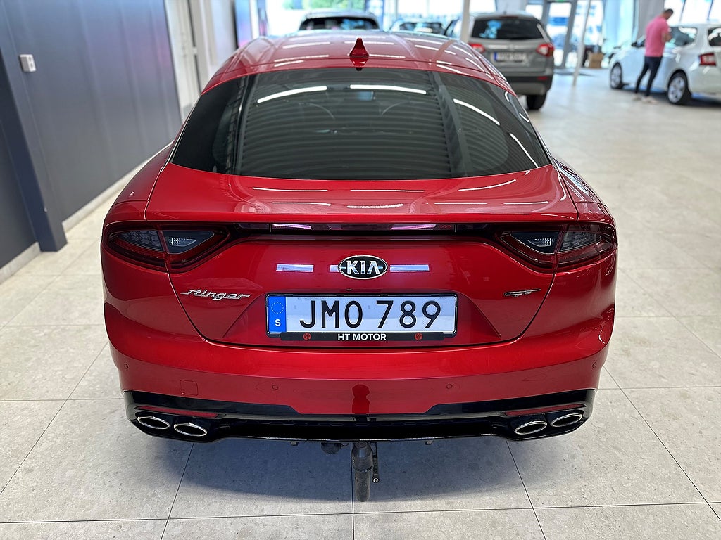 Kia Stinger GT 3.3V6 AWD 370hk/360-Kamera/H/K/NAV/PANO/DRAG SV-SÅLD