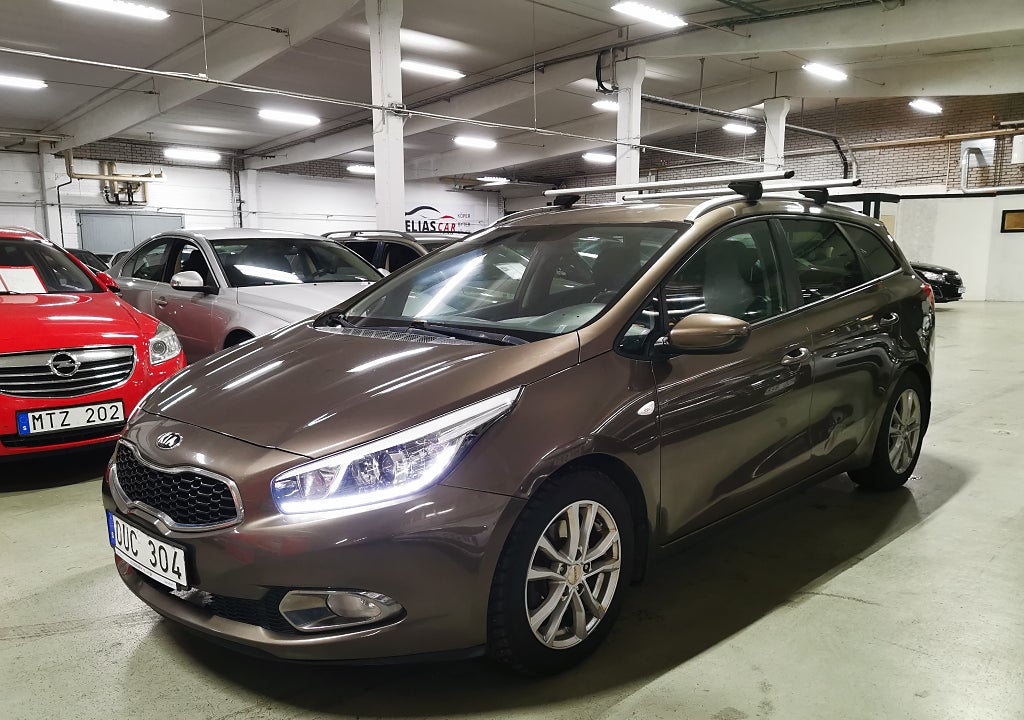 Kia Ceed cee'd_sw 1.4 CRDi EX Euro 5&Nyservad 