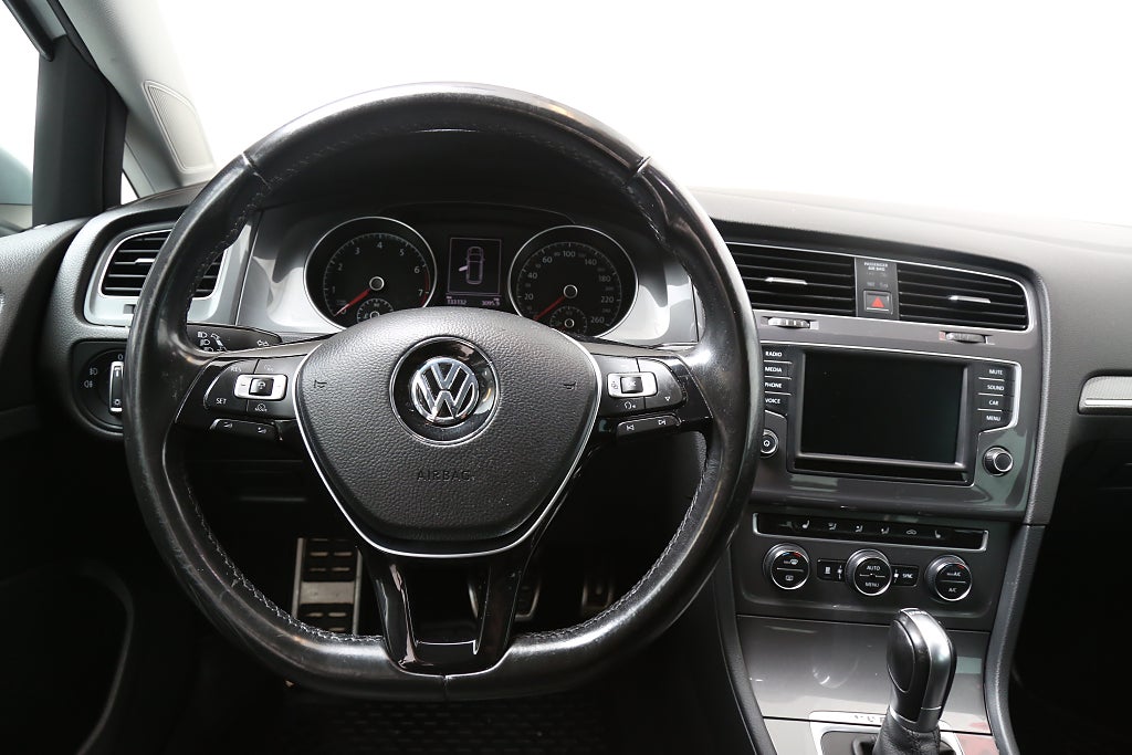 Volkswagen Golf Alltrack 1,8 TSI 180hk 4Motion DSG Kamera Värmare Drag