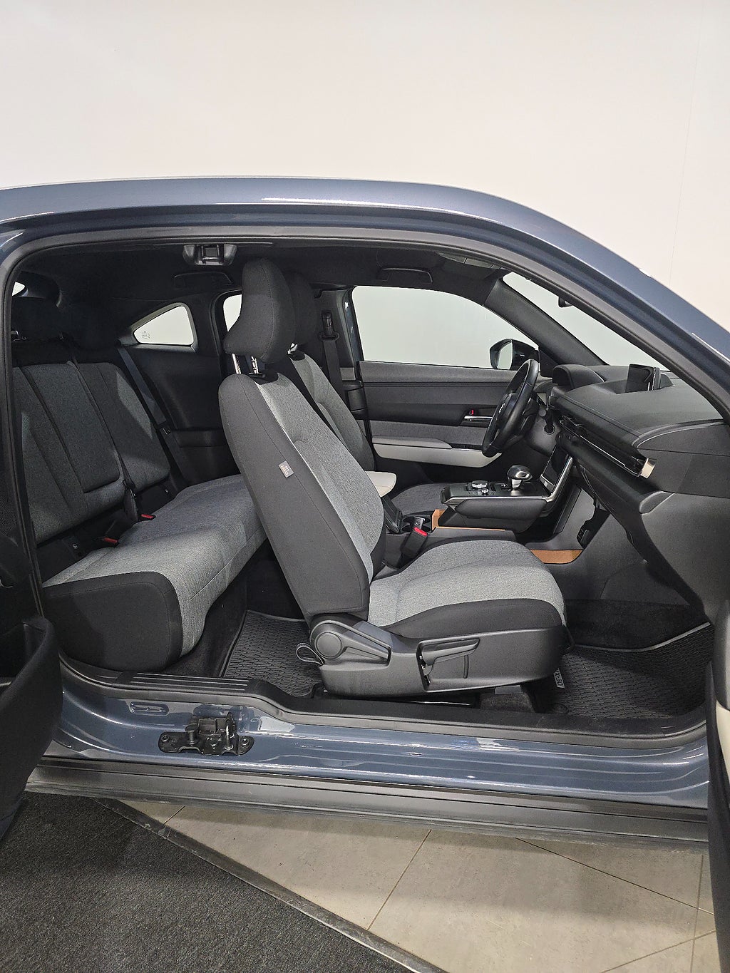 Mazda MX-30 e-Skyactiv R-EV Exclusive-Line | DEMO | MOMS