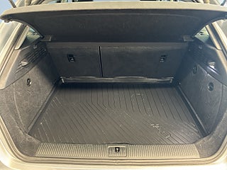 Audi A3 Sportback 1.0 Comfort Mvärmare Farthållare Psens S&V – bild 12