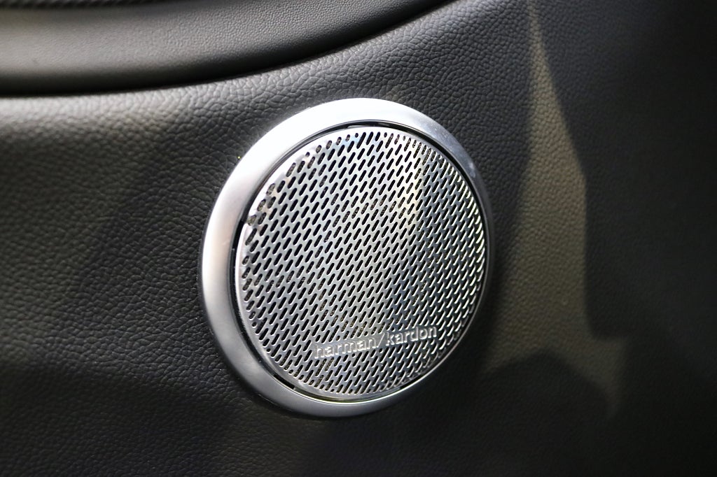 Alfa Romeo Giulia 2023 - miniatyr 9