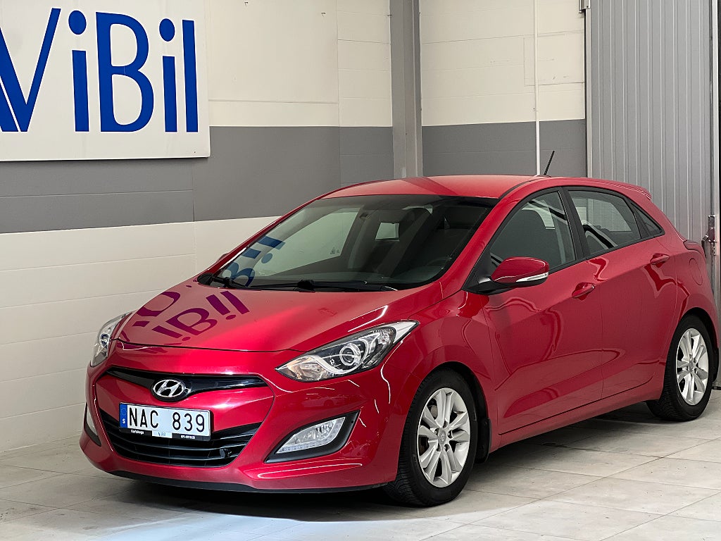 Hyundai i30 5-dörrar 1.6 CRDi Sport VÄRMARE/P-SENSOR