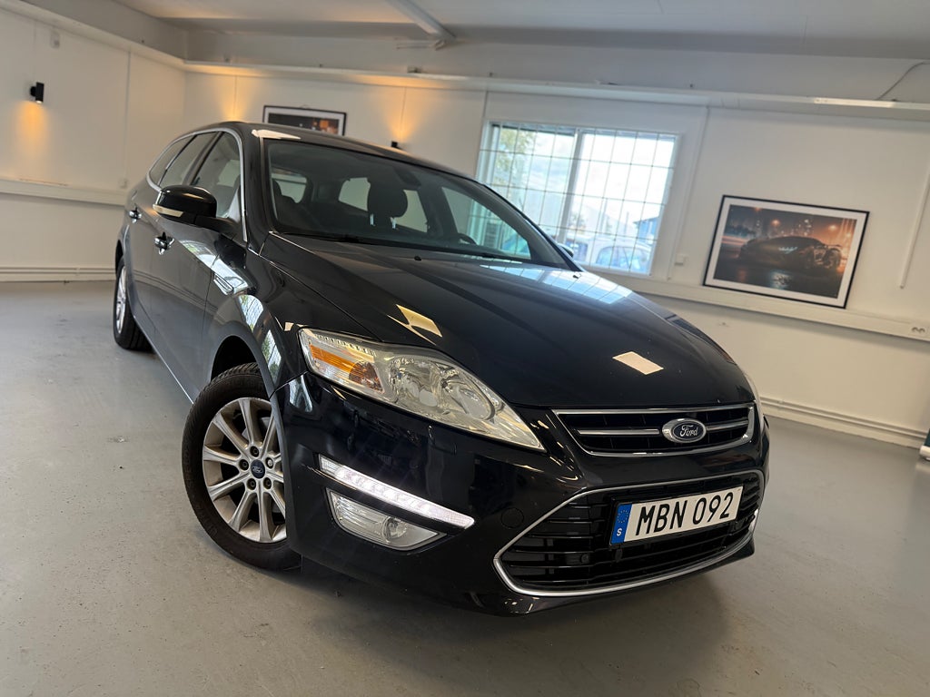 Ford Mondeo  Kombi 2.0 TDCi * Automat **NyBesiktigad