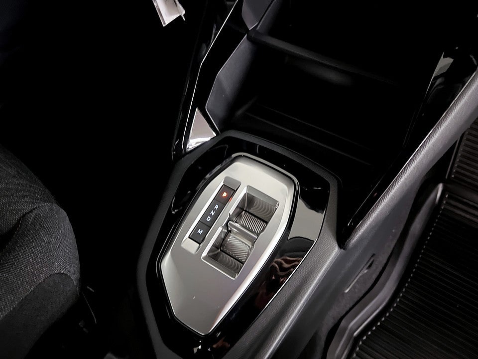 Bild på Peugeot 208 Style Hybrid 100hk Aut CARPLAY ADAPTIV FARTHÅLLARE