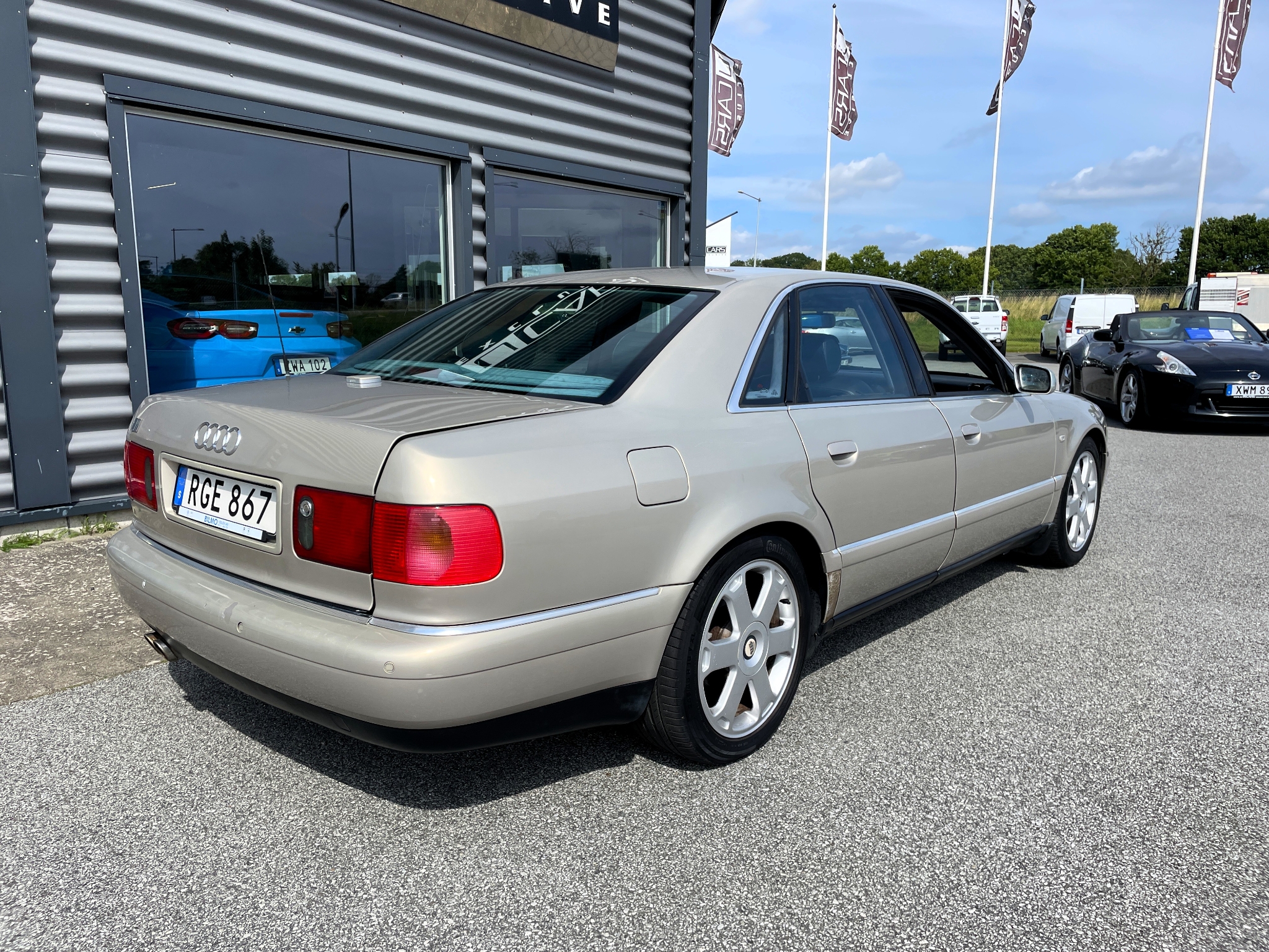 Audi S8 2000, kuva 3/48