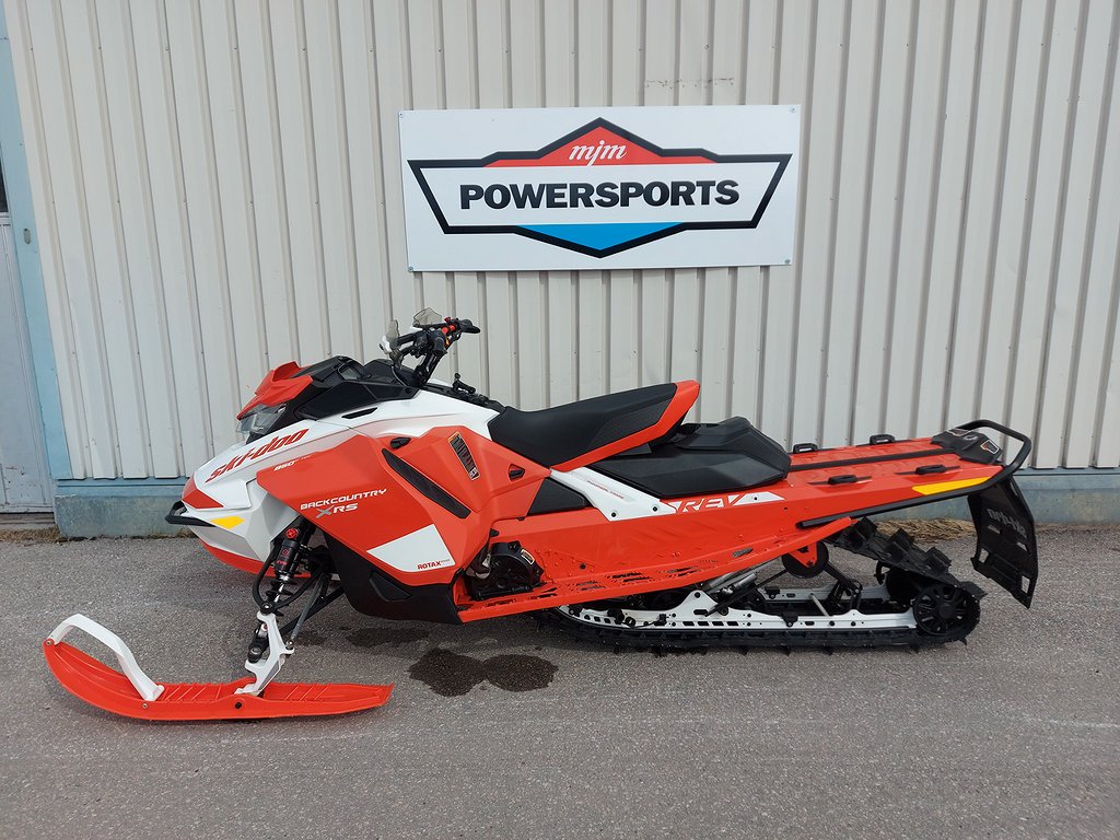 Ski-Doo Backcountry Xrs 146" 850 E-tec  