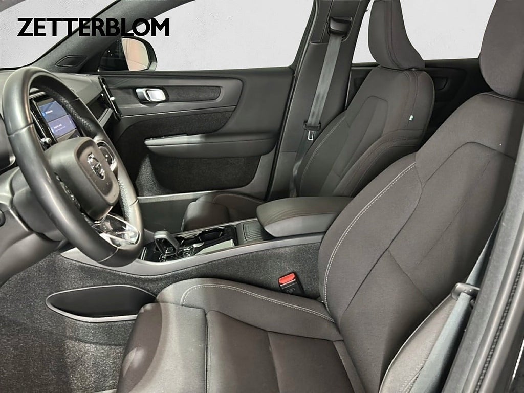 SUV Volvo C40 7 av 15