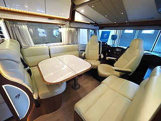 Husbil-integrerad Rapido S 11 i 165 Distinction 7 av 27