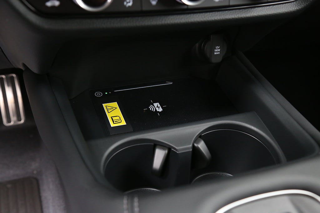 Honda ZR-V SPORT FullHybrid 2027 i Lager +8år garanti+ 5år Service 2027