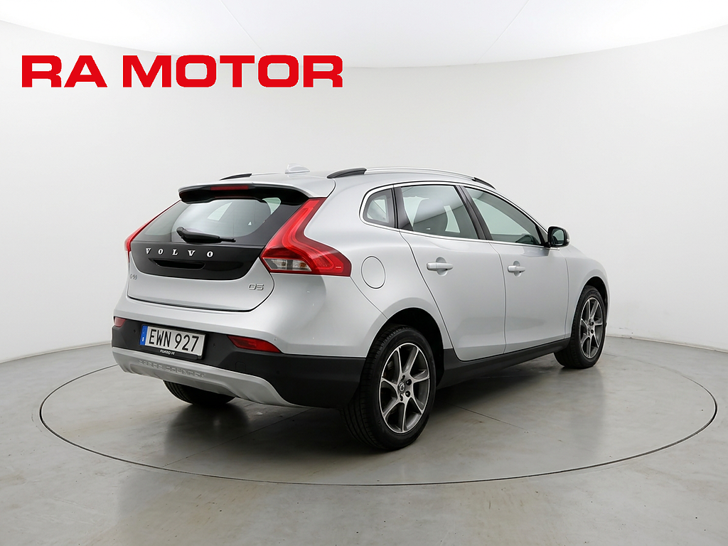 Volvo V40 Cross Country Ocean Race |Drag | Läder | D2 | Kamrem bytt 2015