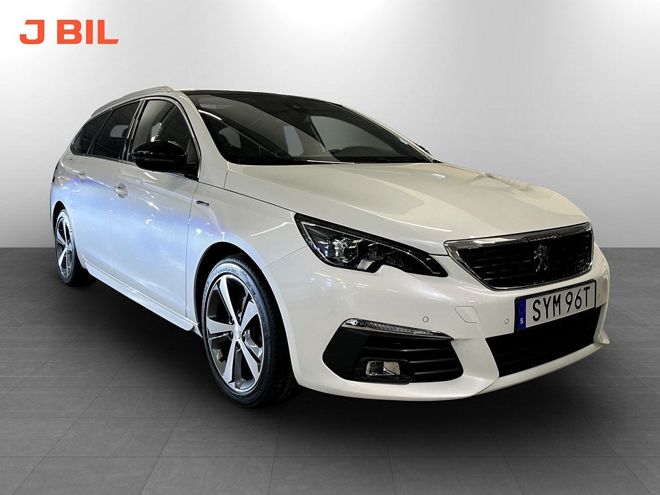 Peugeot 308 SW GT 1.2 PT 130hk Aut - PANO, CARPLAY