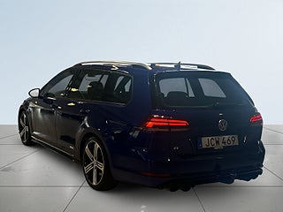Volkswagen Golf R 2.0 TSI BMT 4Motion Mvärme Panorama S&V-däck Bkamera – bild 5