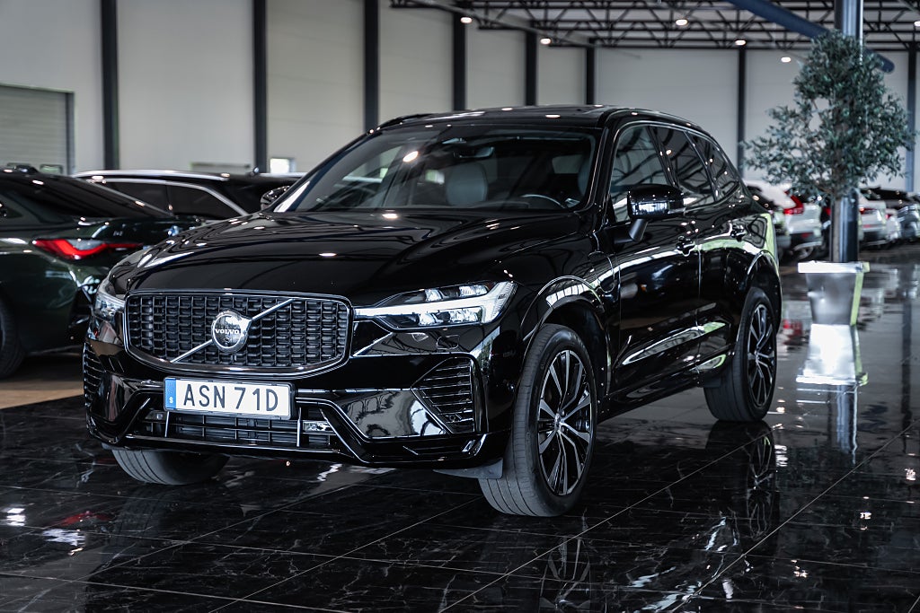 Volvo XC60 Recharge T6 AWD Ultimate Dark LR 350hk Drag H&K SE SPEC