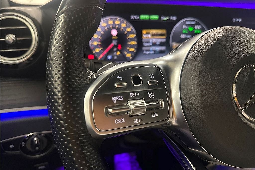 Mercedes-Benz E 300 de, AMG, fr 2,95%, 12mån garanti