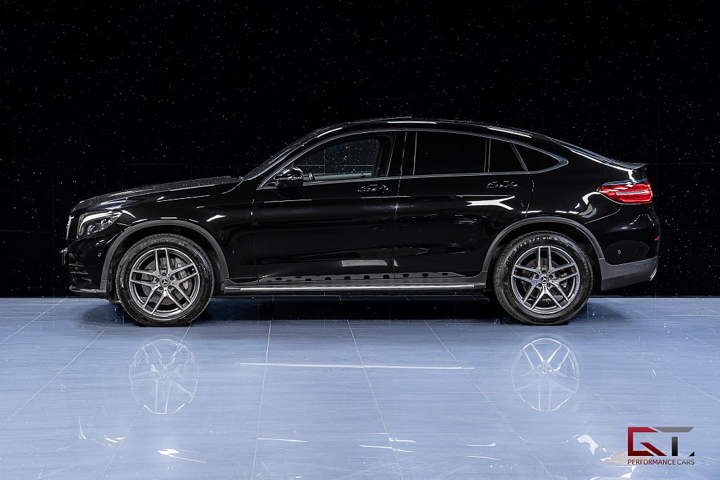 Mercedes-Benz GLC 220 d Coupé 4M AMG Taklucka Burmester 19” Värmare Drag