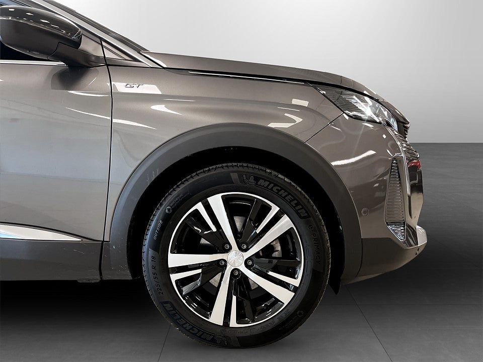Bild på Peugeot 3008 GT 1.2 PT 130hk Aut B-KAMERA CARPLAY