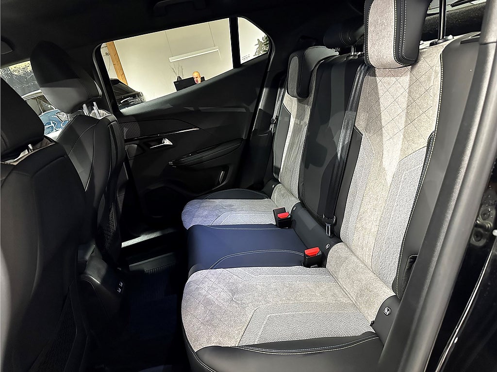 Bild på Peugeot E-2008 GT Pack 50kWh 136hk Aut - B-KAMERA, CARPLAY, NAV