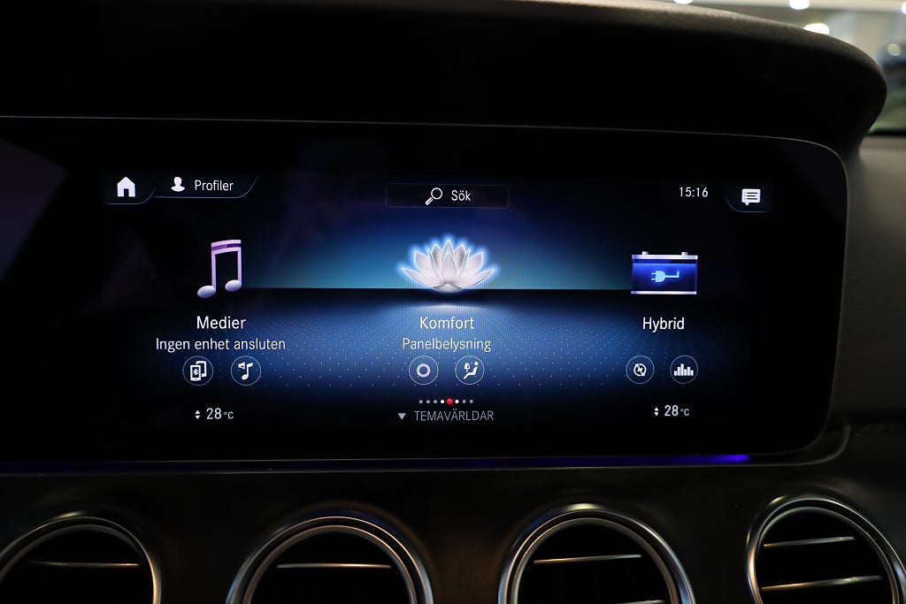 Mercedes-Benz E 300 T de 9G-Tronic Burmester Navi Kamera Värmare Drag 2023