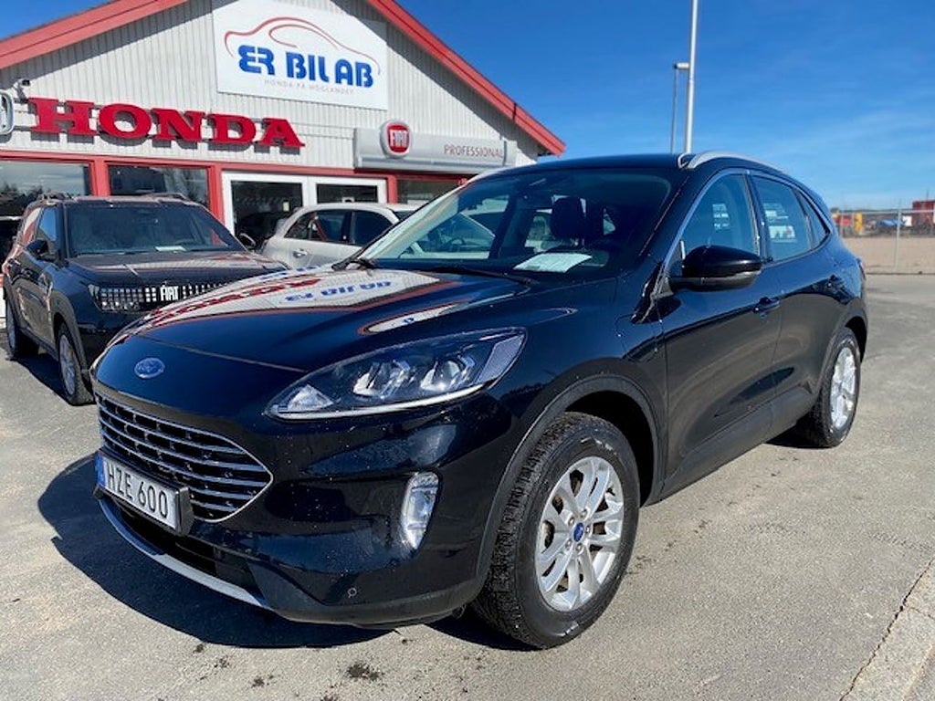 Ford Kuga Plug-In Hybrid E-CVT, 225 hk, moms