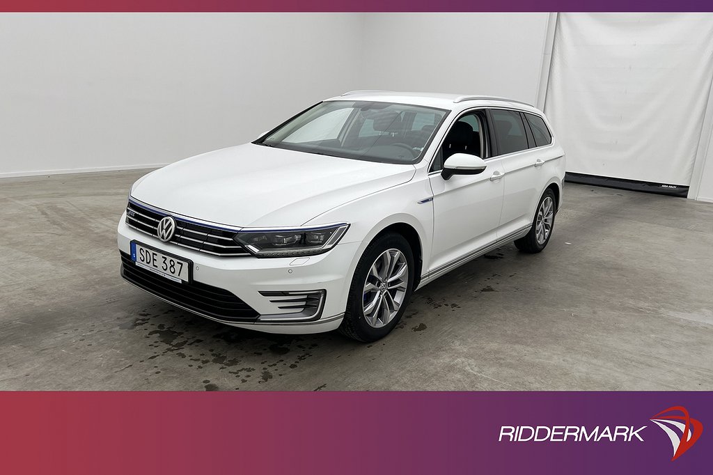 Volkswagen Passat GTE 218hk Executive Kamera CarPlay Drag