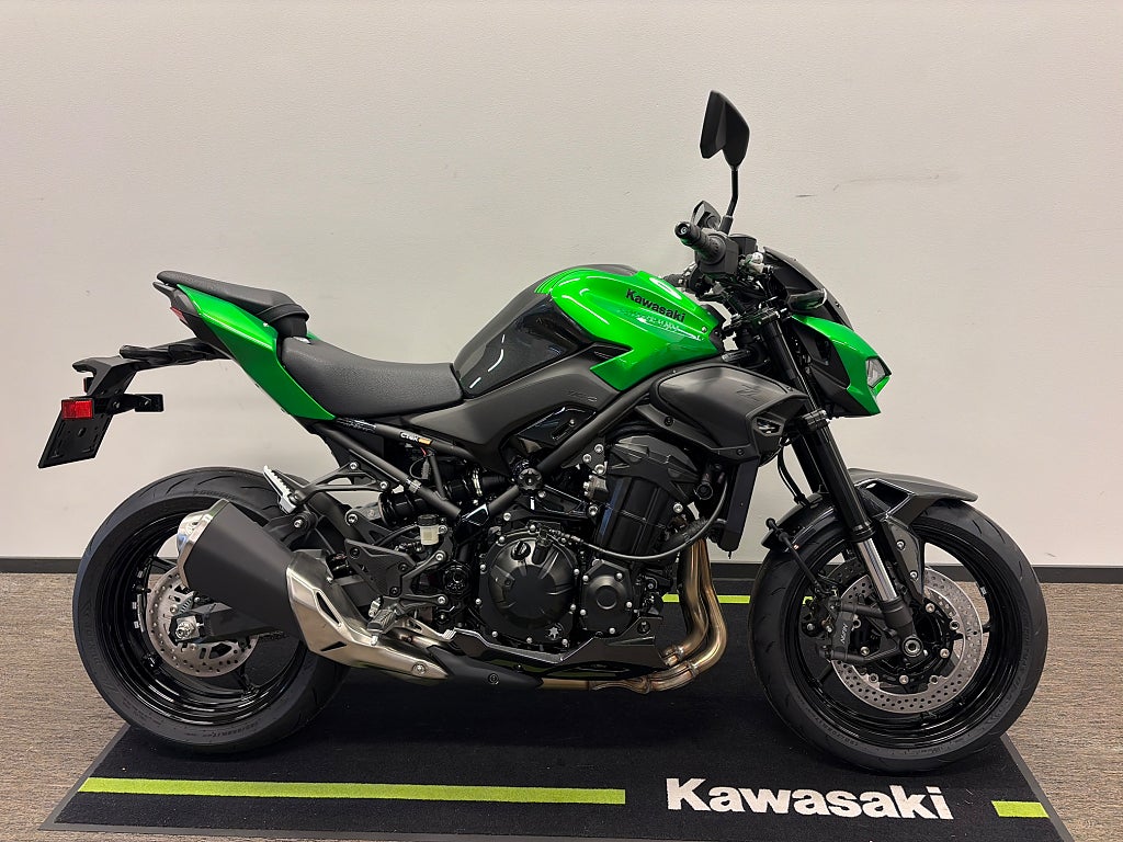 Kawasaki Z900 