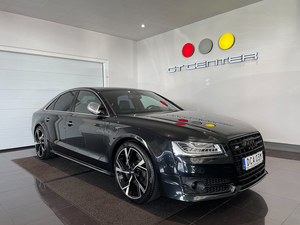 Audi S8 4.0 V8 TFSI Quattro Massage Bang Olufsen Head-Up Karbon