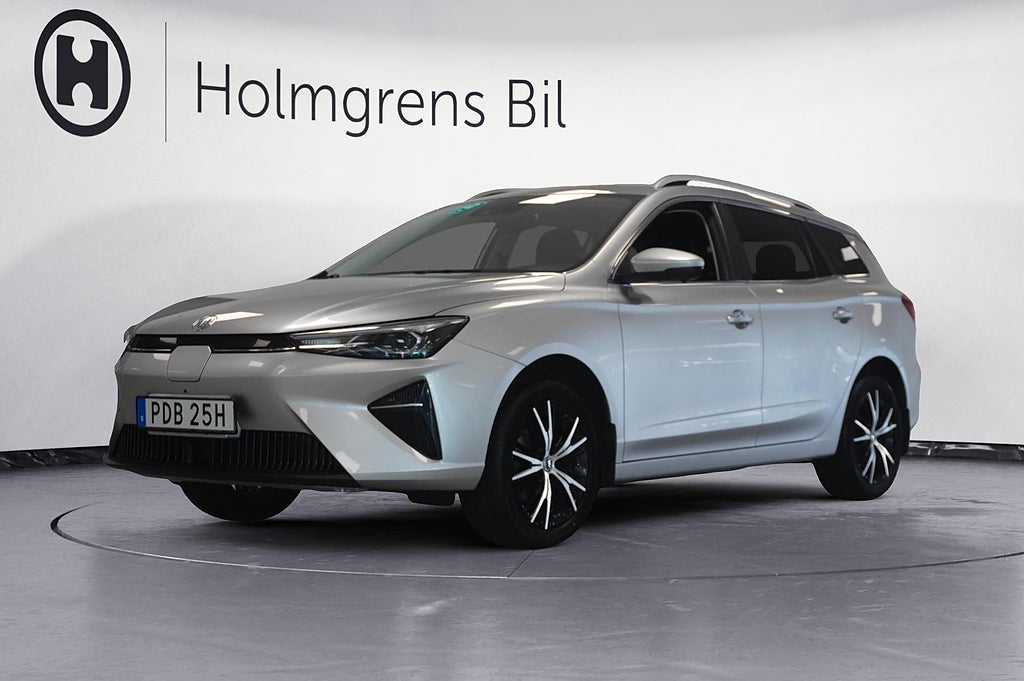 MG 5 SR Lux 50kWh 360 Elstol CarPlay