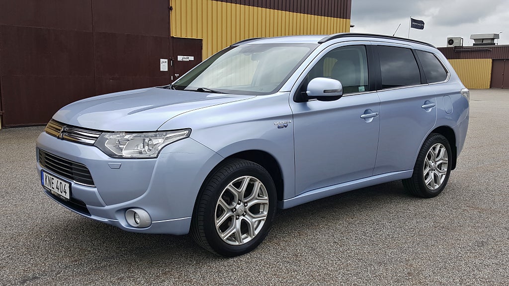 Mitsubishi Outlander PHEV CVT 203hk Business Plug-in Hybrid 