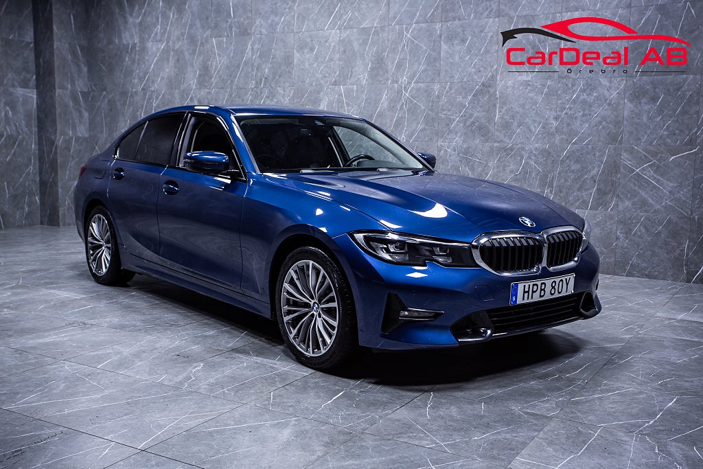 BMW 330e Sedan Steptronic Sport Line CarPlay Rattvärme Navi Ambient