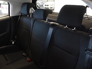 Halvkombi Peugeot 208 15 av 20