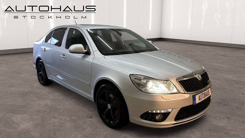Skoda Octavia RS 2.0 TSI RS 200HK PDC Sportstolar Svensksåld 1,95%