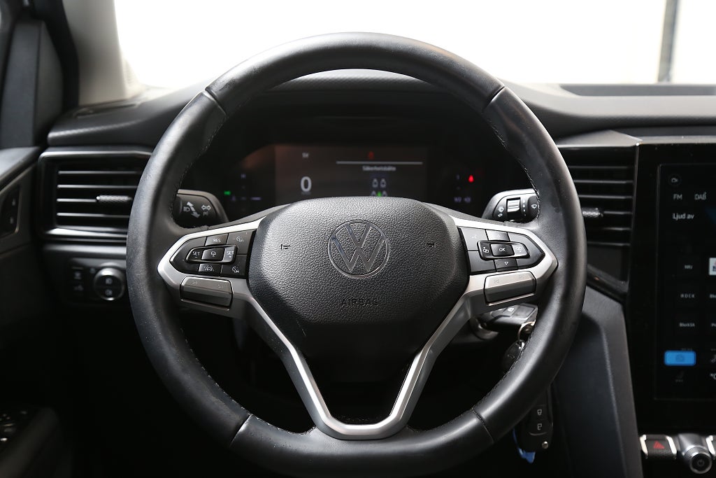 Volkswagen Amarok 2,0 TDI 4Motion Life DSG Flak Kåpa P-värme Drag Leasbar 2025