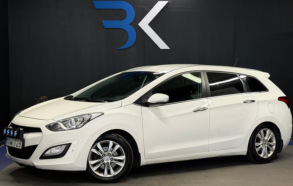 Hyundai i30 Kombi 1.6 CRDi Business| 2-brukare | Drag | 110hk
