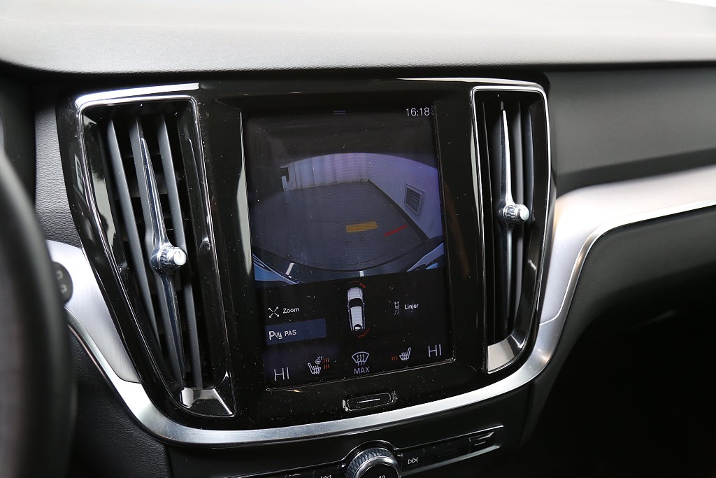 Volvo V60 B4 Diesel 197hk Momentum Aut Kamera Leasbar 2022