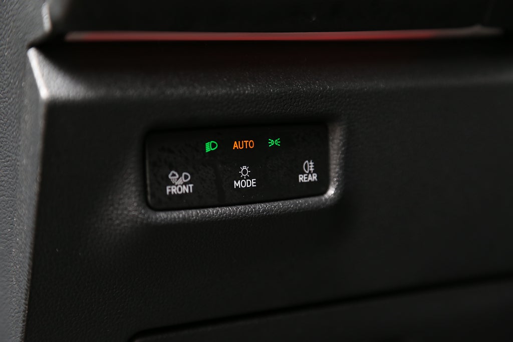 Volkswagen Tiguan 1,5 eTSI Life EDT Aut Värmare Drag Leasbar 2025