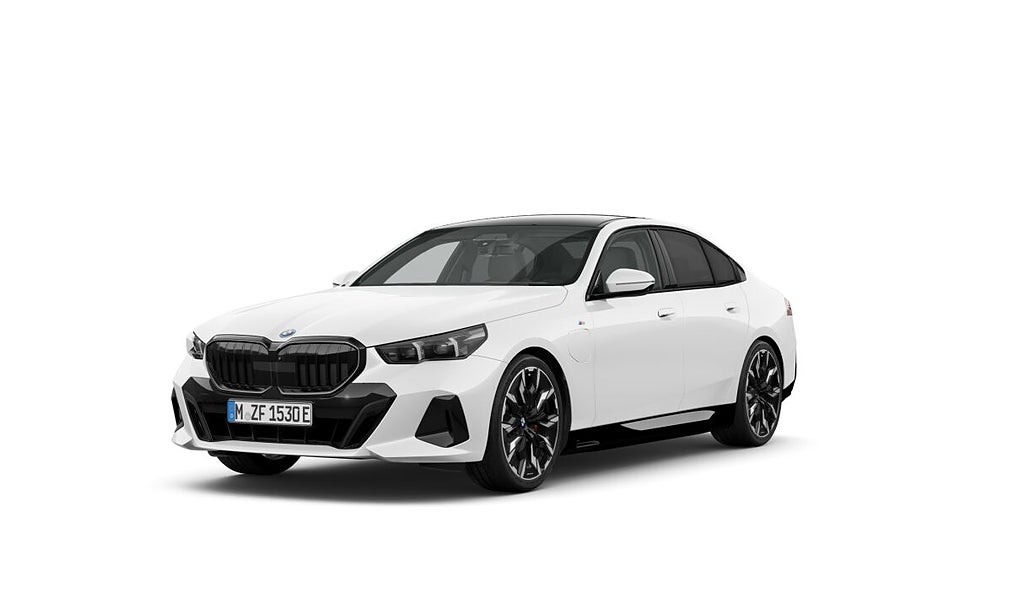 BMW 530e xDrive M-Sport Pro/ Innovation/ Panorama/B&W/ 21"