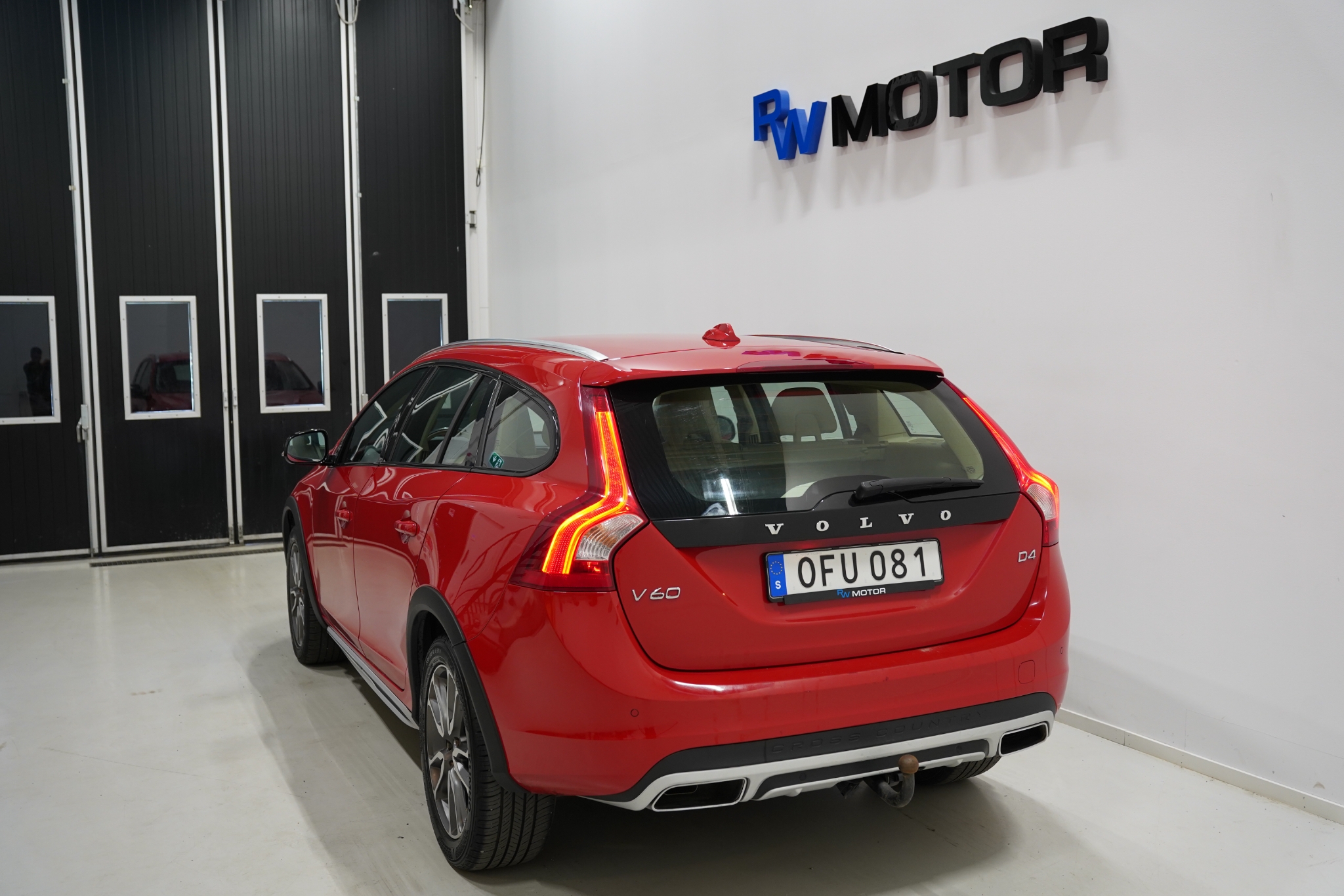Volvo V60 Cross Country 2017, bild 4/10