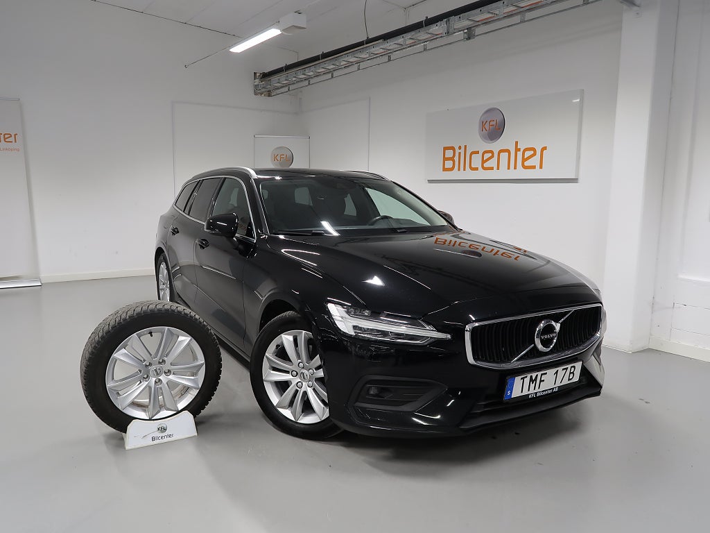 Volvo V60 *3,99% RÄNTA* B4 V-Däck ingår Drag-Kamera-Värmare-VoC-C