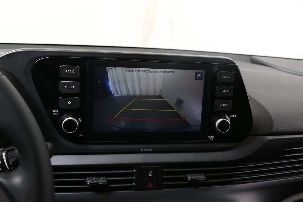 Hyundai Bayon 1,0 T-GDI 7DCT 100HK MHEV ESSENTIAL Nybilsgaranti 2022