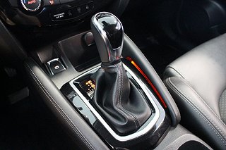SUV Nissan Qashqai 18 av 20