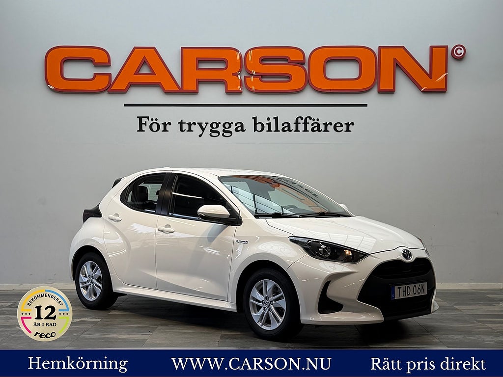 Toyota Yaris Hybrid CVT Active MOMS Värmare Backkamera