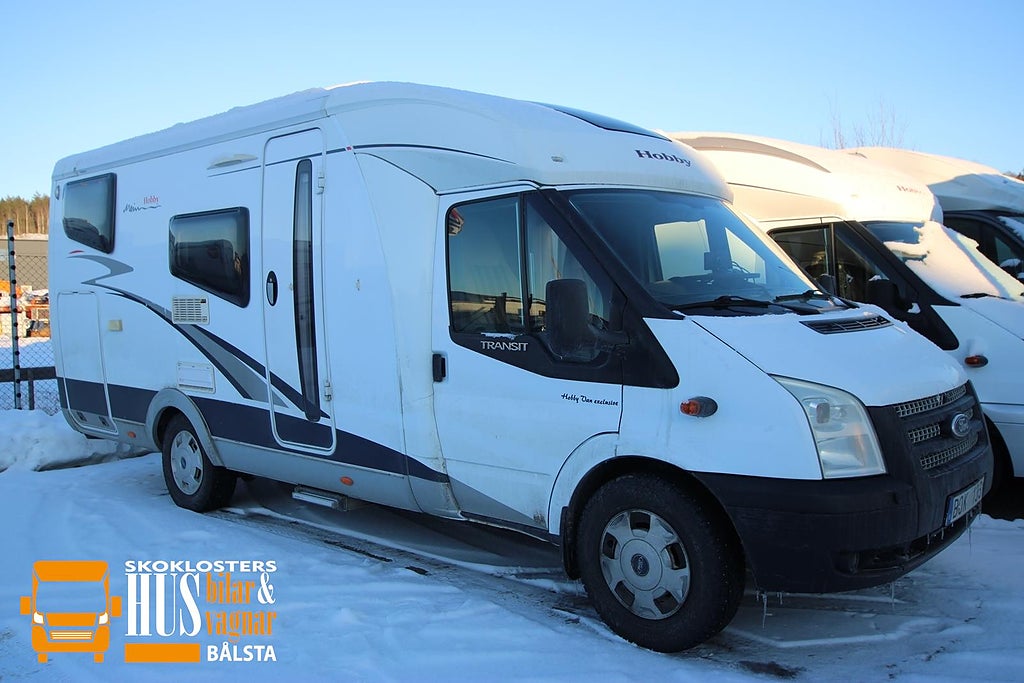 Hobby T 500 GESC Långbäddar AC i bodelen Elpatron Smart TV 